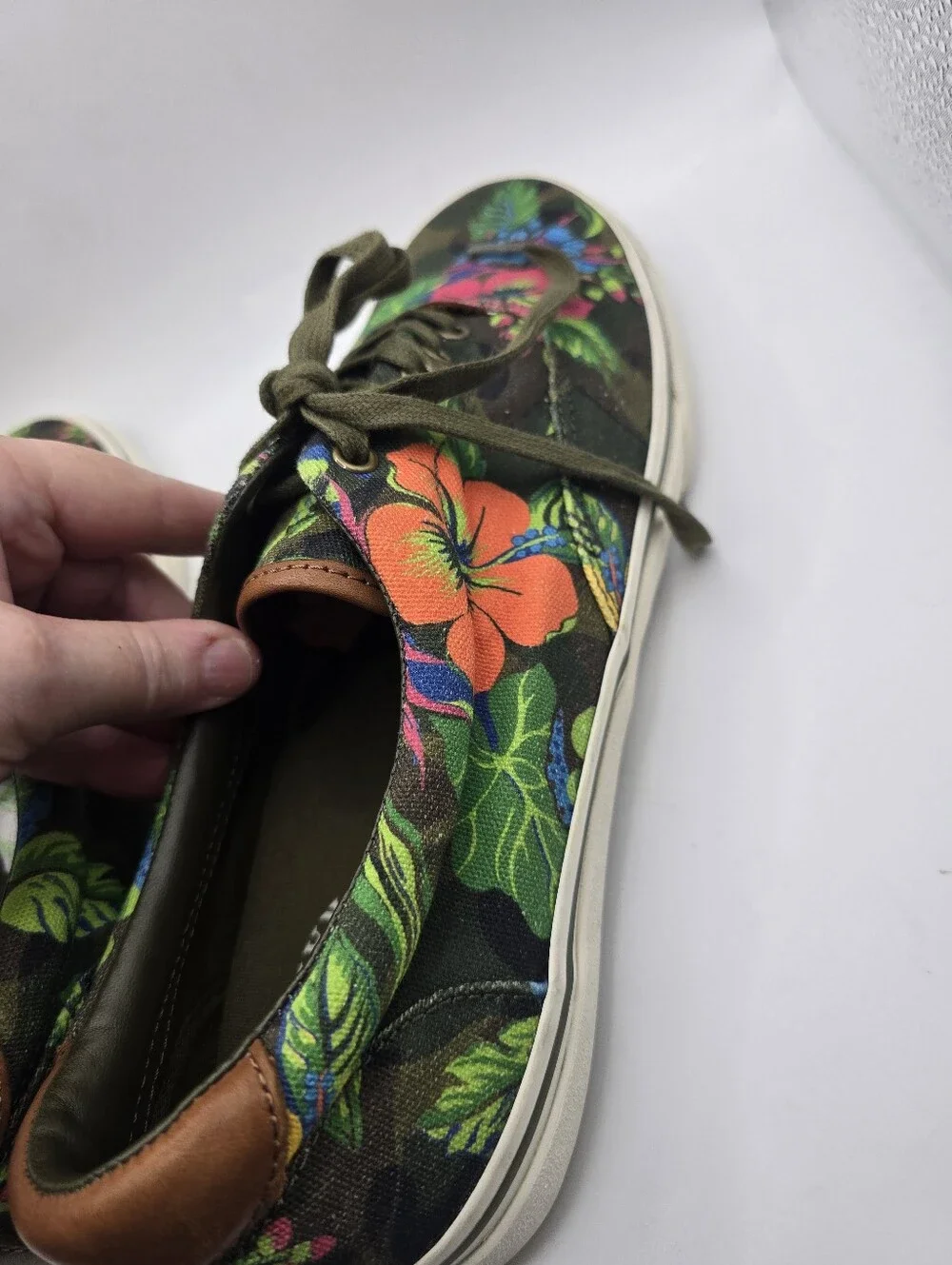Polo Ralph Lauren Green Tropical Floral Camo Deck Sneakers. Mens 10 D